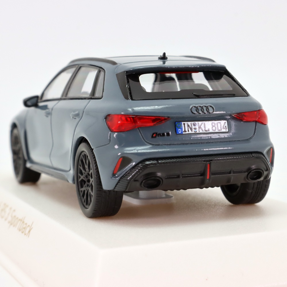 ノレブ 1/43 アウディ RS3 2025年式 ケモラグレー | 1/43 | 公式グッズ
