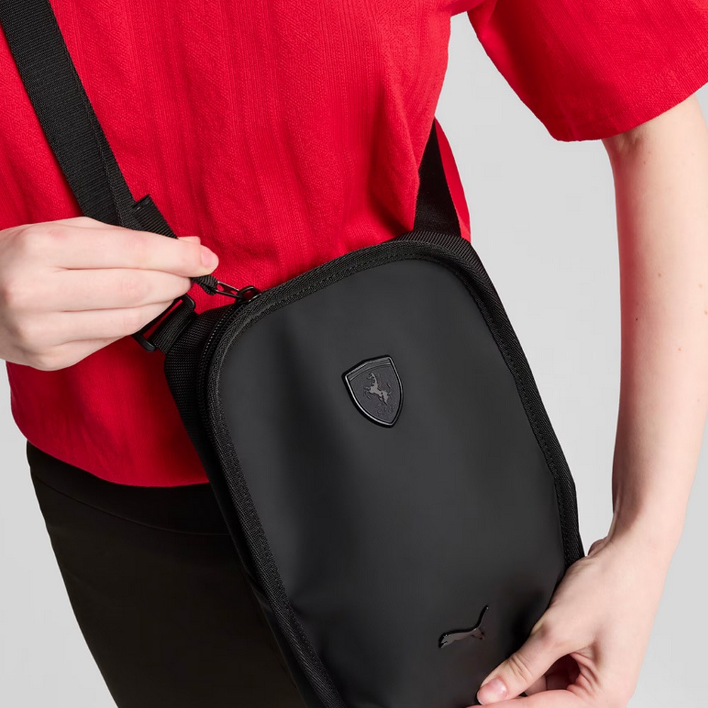 2024 PUMA スクーデリア フェラーリ スタイル ポータブル ショルダー