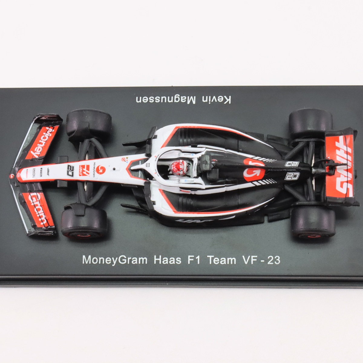 日本未発売 ビッグスケールF1コレクション ハースVF-23