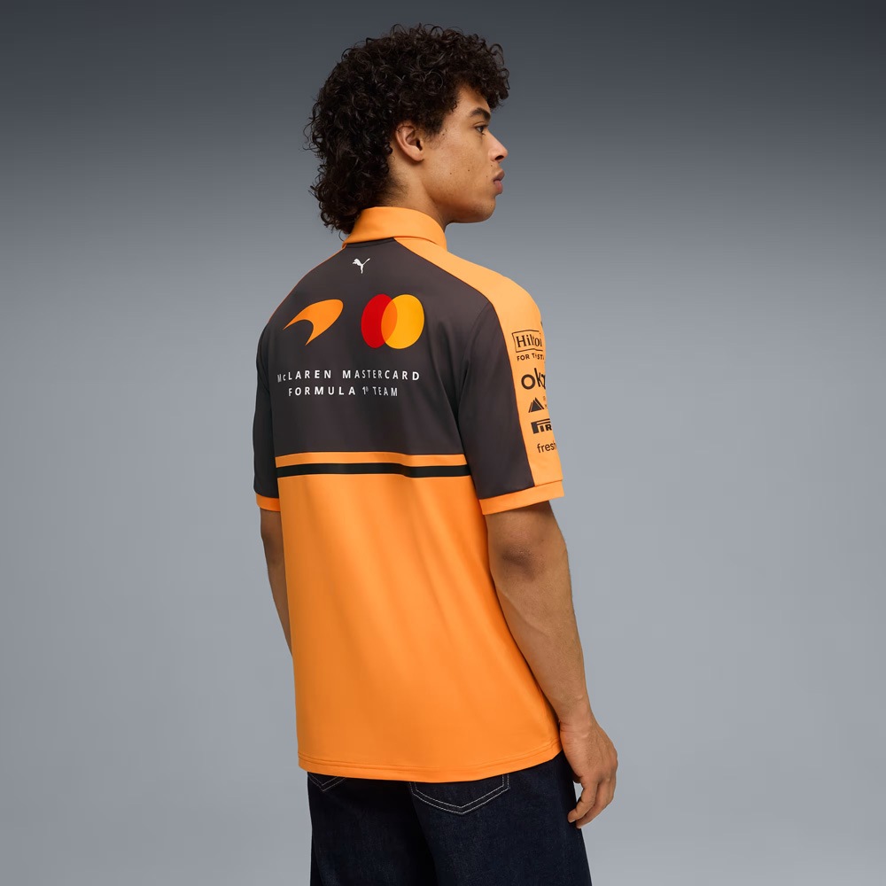 PUMA マクラーレン F1チーム ポロシャツ 2026 オレンジ 2026 マクラーレン F1 チーム ポロシャツ オレンジ | ポロシャツ