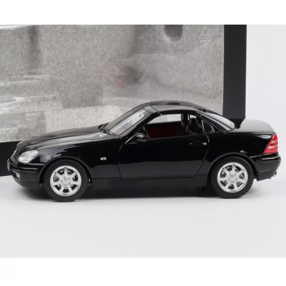 Norev 1/18 メルセデス ベンツ SLK200 (R170) ロードスター ブラック