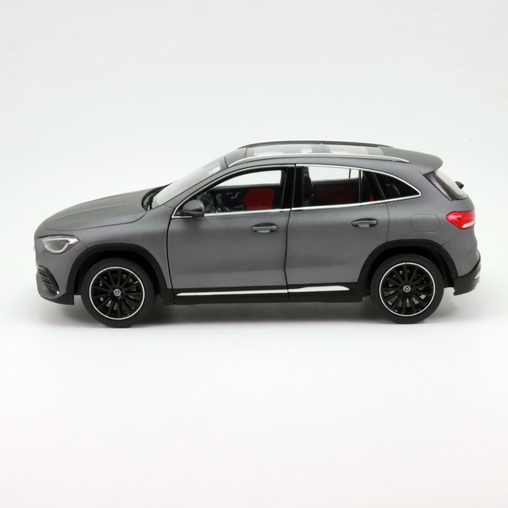 303-012 Z Models 1/18 メルセデスベンツ GLA グレー 303-012 Z Models 1/18 メルセデスベンツ GLA グレー - メルカリ
