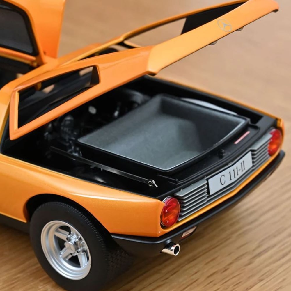 NOREV 1/18 メルセデス・ベンツ C111 ガルウィング 激レア NOREV 1/18 Mercedes-Benz C111 Gullwing with Full Opening