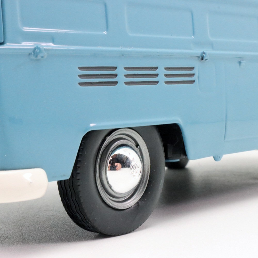 ソリド 1/18 フォルクスワーゲン VW T2 ピックアップ 1968年 ブルー