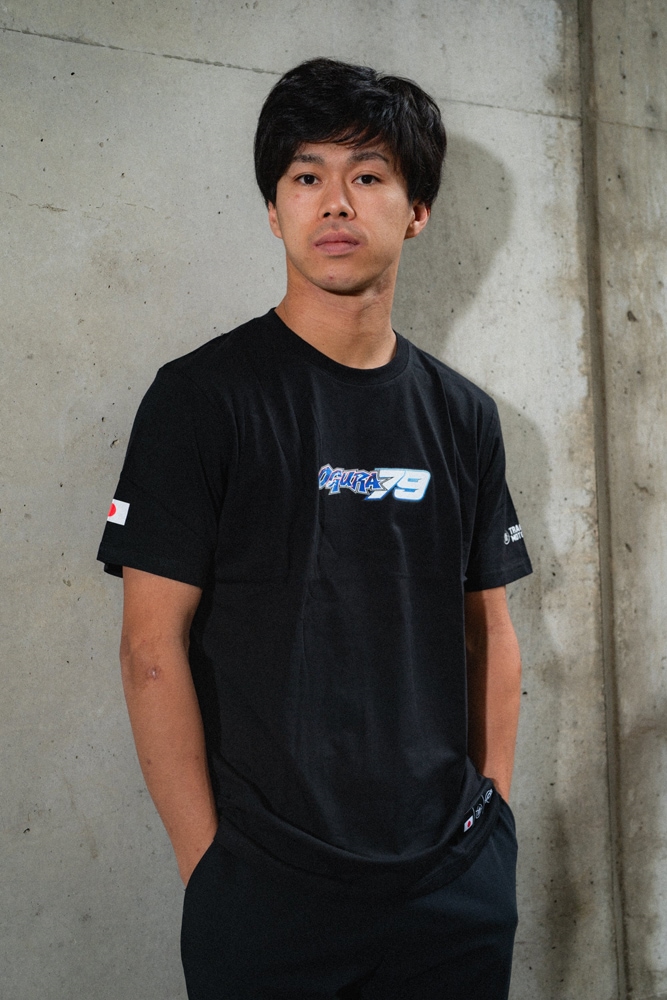 2025 トラックハウス レーシング 小椋 藍 #79 ネームロゴ T