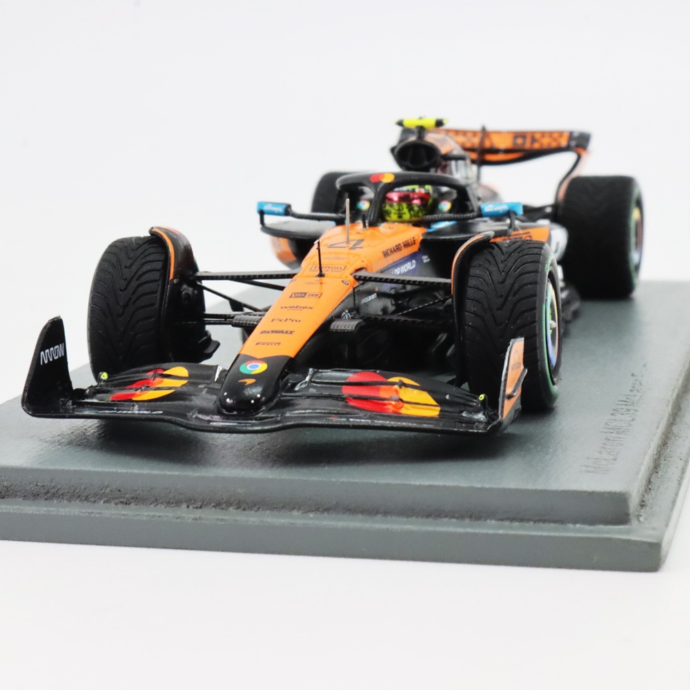 スパーク 1/43 マクラーレン F1 チーム MCL39 2025年