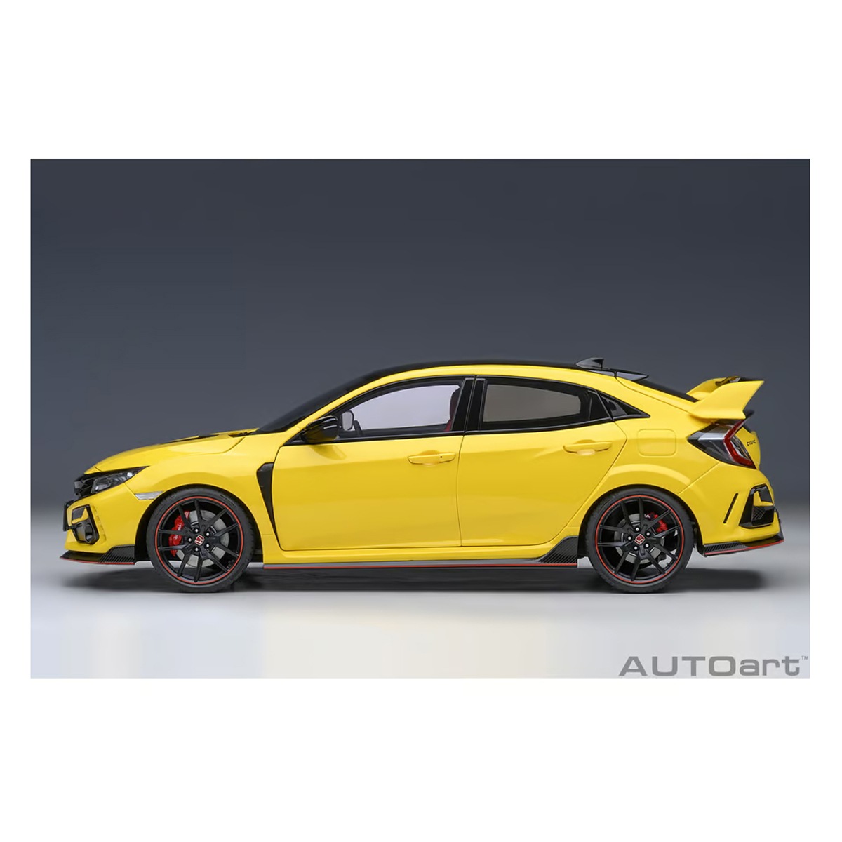 AUTOart オートアート1/18　ホンダ シビック タイプR イエロー オートアート 1/ 18 ホンダ シビック タイプR (FK8) リミテッド