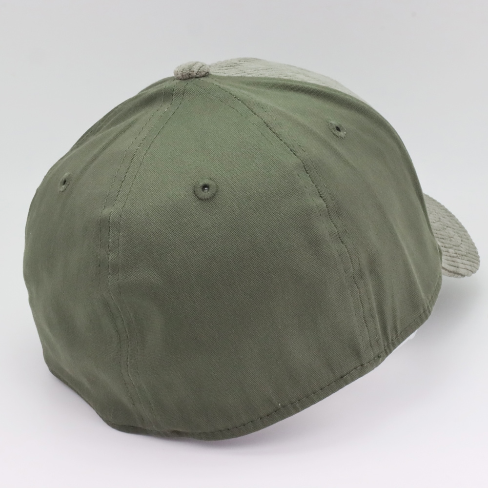 2025 オラクル レッドブル レーシング NewEra 39THIRTY コーデュロイ