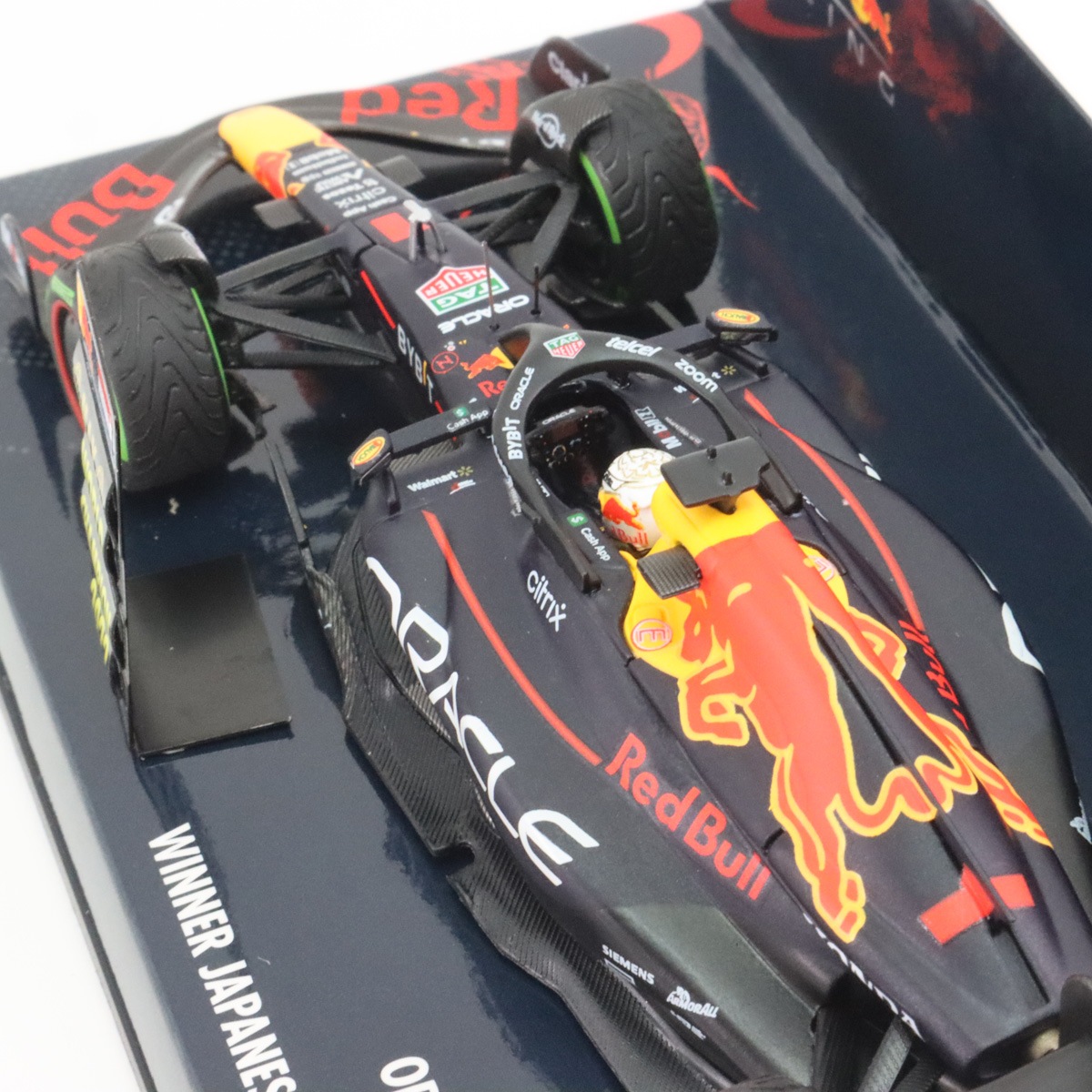 海外仕様 ミニチャンプス 1/43 オラクル レッドブル レーシング
