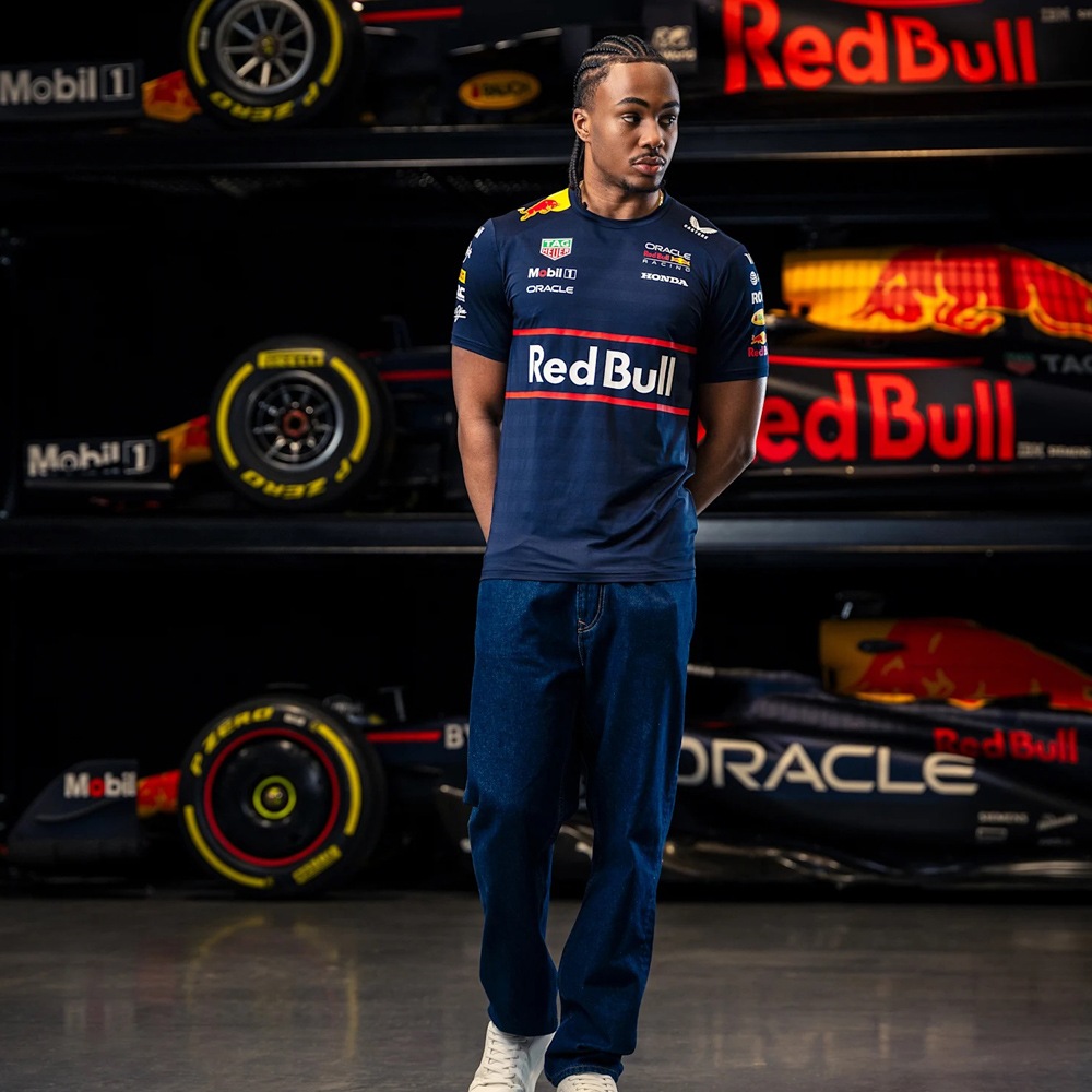 2025 オラクル レッドブル レーシング チーム Tシャツ | Tシャツ