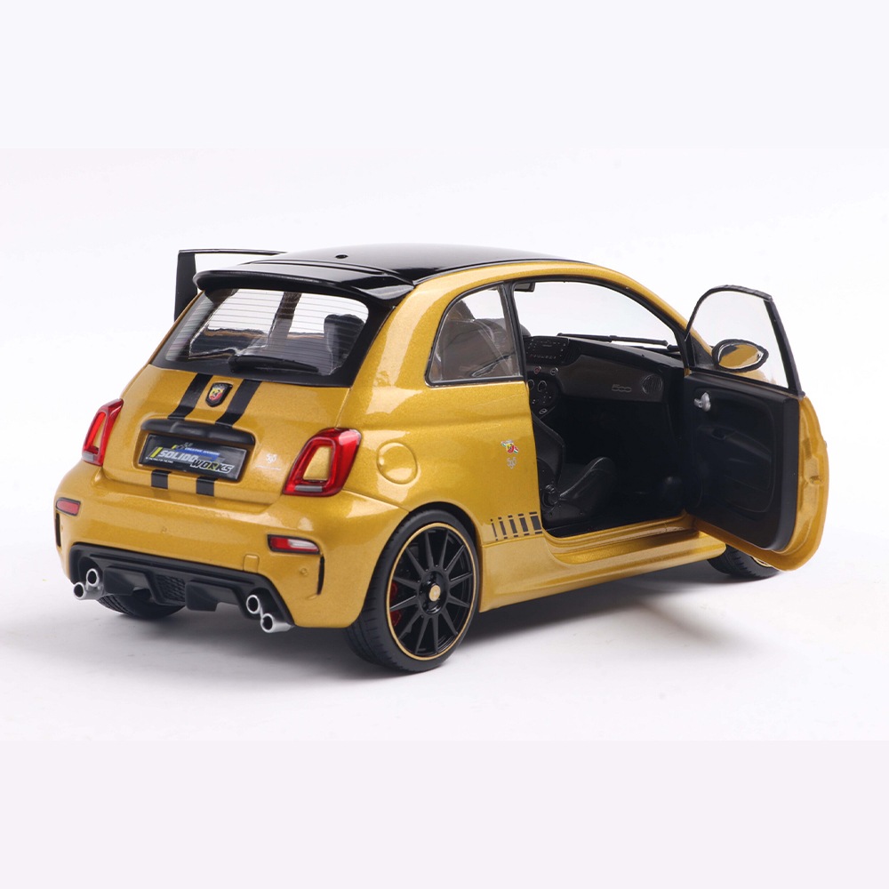 ソリド 1/18 フィアット F595 アバルト 2024年 | アバルト | CLUB WINNER'S