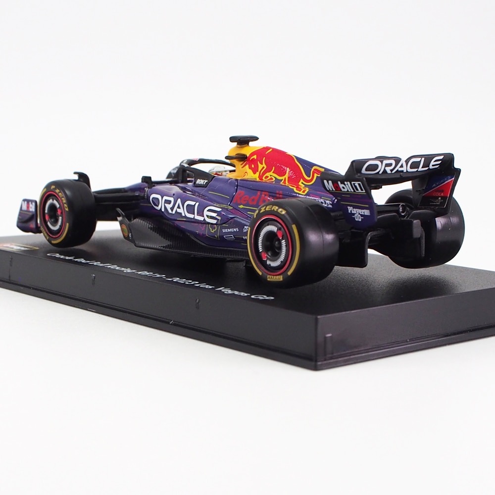 ブラーゴ1/18 オラクル レッドブルレーシング RB19 フェルスタッペン ブラゴ 1/43 ドライバー＆ケース付き オラクル レッドブル レーシング