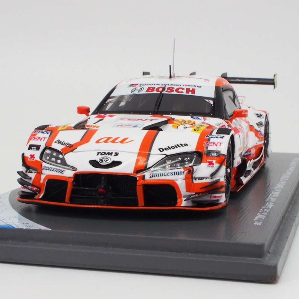 スパーク 1/43 au TOM'S GR Supra #1 スーパーGT GT500 2025年 坪井翔