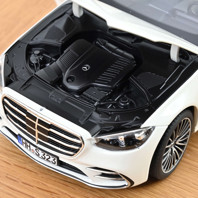 ノレブ 1/18 メルセデス ベンツ Sクラス AMG Line 2021年 ホワイト | 1