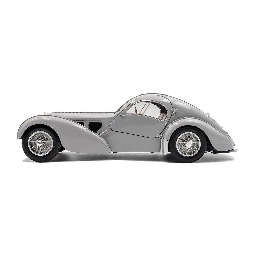 ソリド 1/18 ブガッティ タイプ 57 SC アトランティーク クーペ 1937年