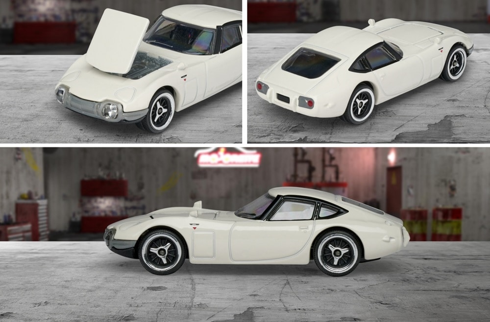 マジョレット 1/54 トヨタ 2000GT ホワイト コレクターズカード付