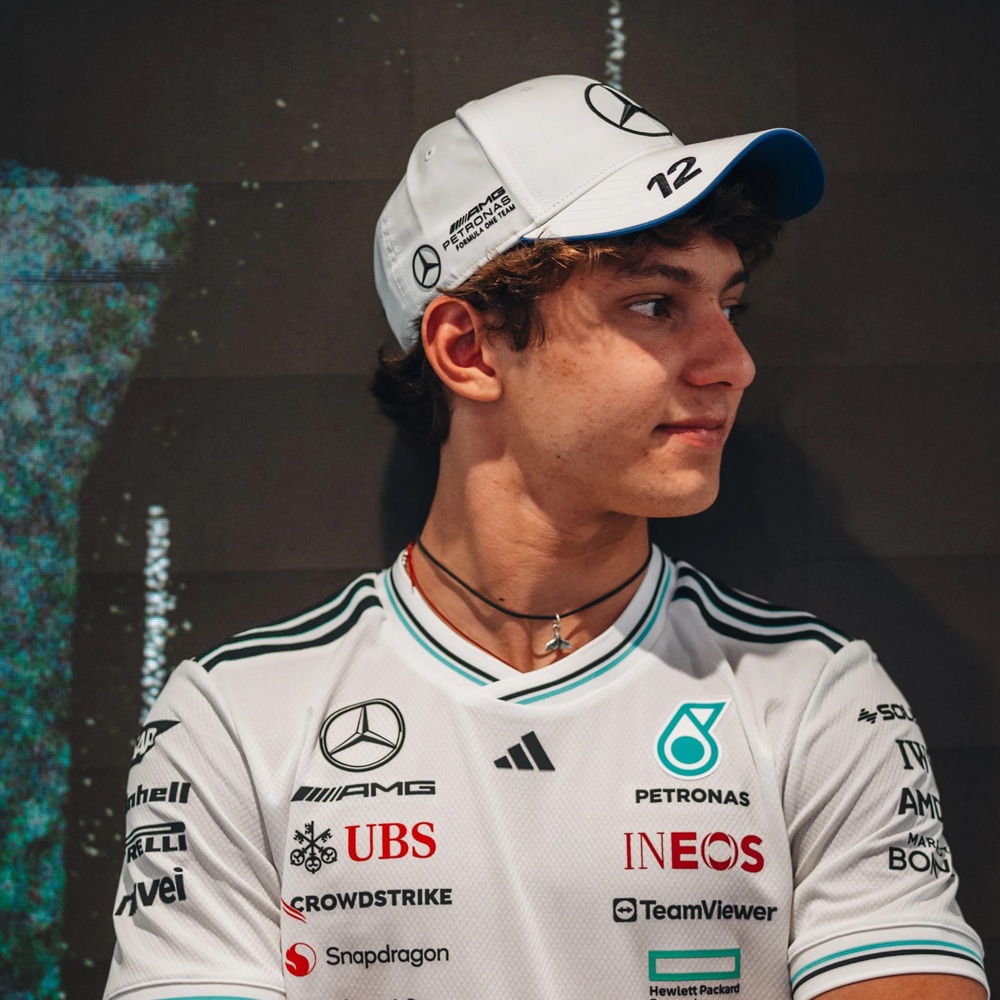 ペーパーウエイト キャップ F1 2025 鈴鹿 メルセデス 2025 メルセデス AMG ペトロナス F1チーム キミ アントネッリ