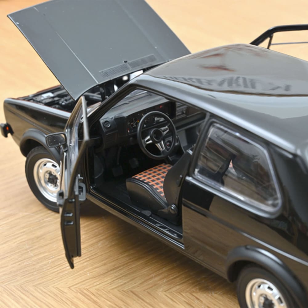 ノレブ 1/18 フォルクス ワーゲン ゴルフ GTI 1976年式 ブラック | 1