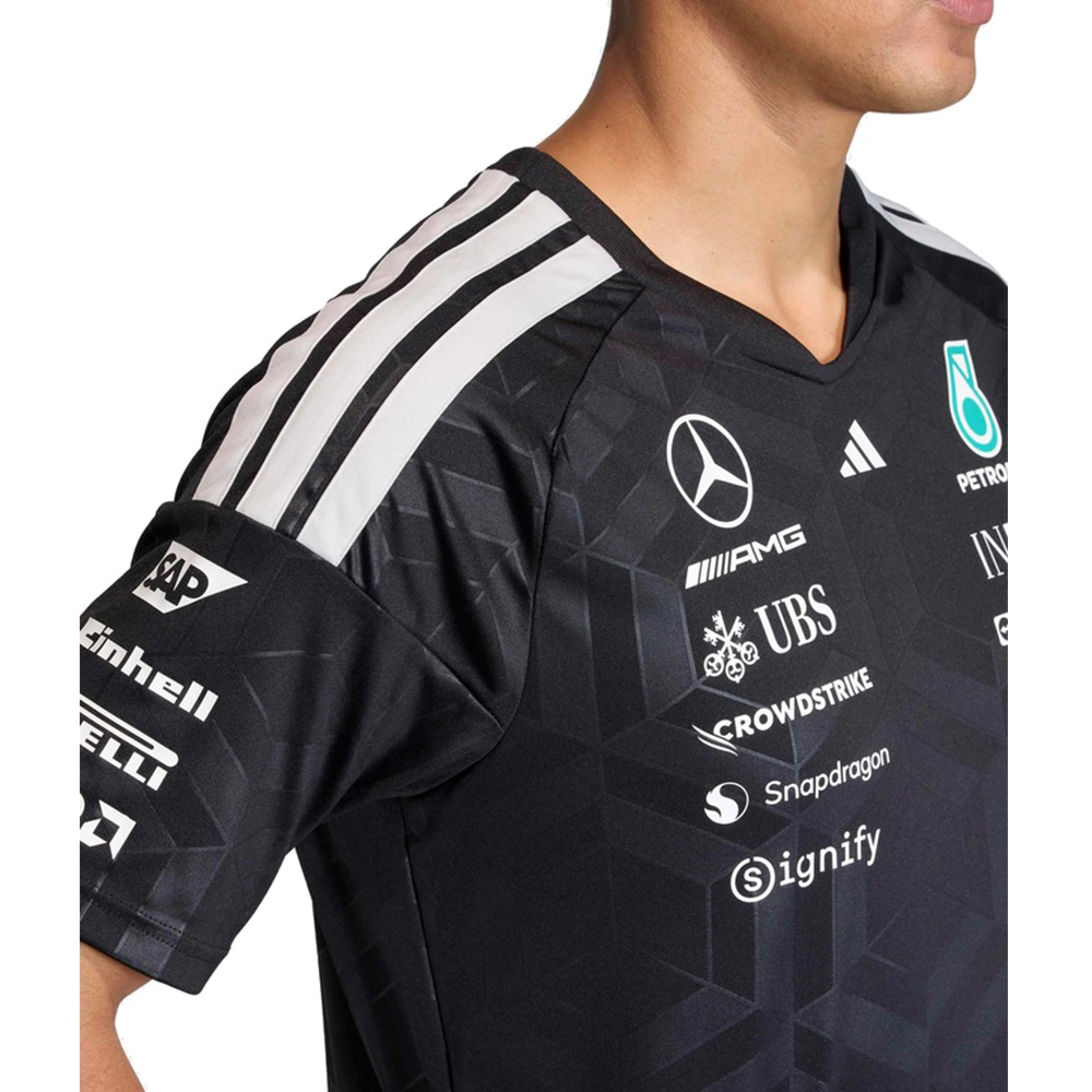 海外規格サイズ 2026 メルセデス AMG ペトロナス F1 チーム ドライバー