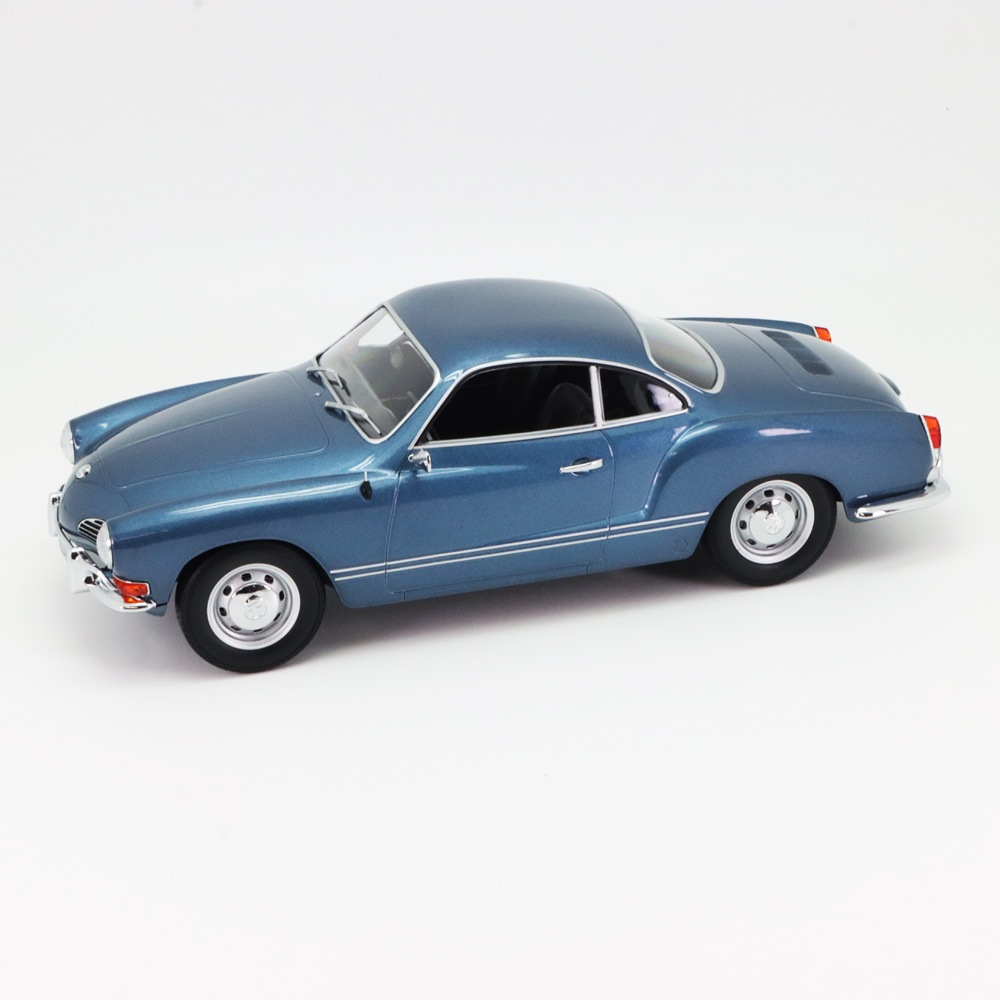 ミニチャンプス 1/18 フォルクスワーゲン カルマンギア クーペ 1970年