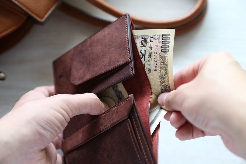 ミドルウォレット ”Medio(メーディオ）” レッドブラウン | Wallet