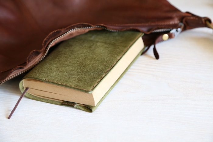 �����������٤�֥å����С������꡼�֥��꡼��