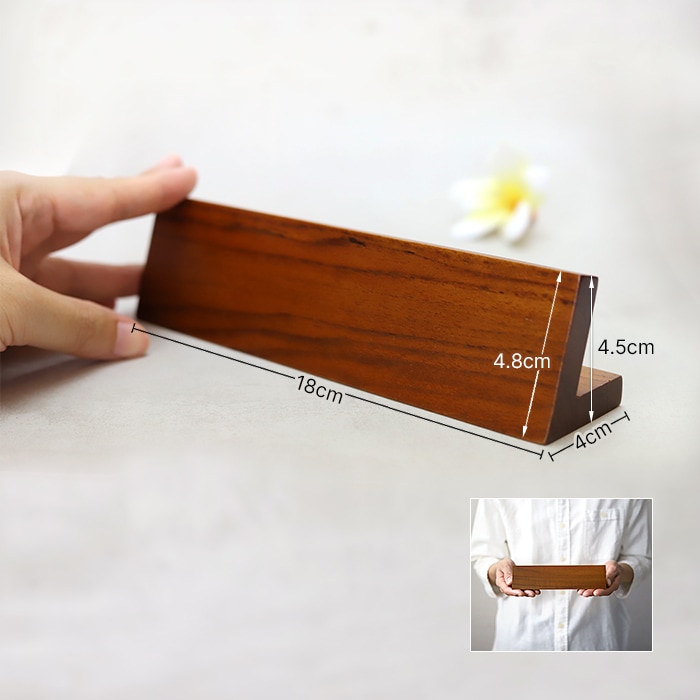 L字型卓上ネームプレートのオーダー製作｜COCOBARISIGN