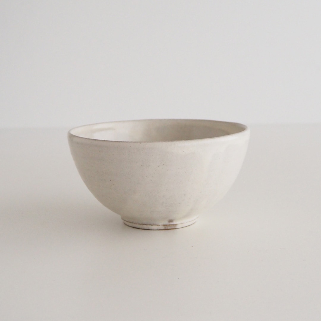 唐津焼♡粉引きたわみ鉢 唐津焼♡粉引きたわみ鉢 美術品・アンティーク