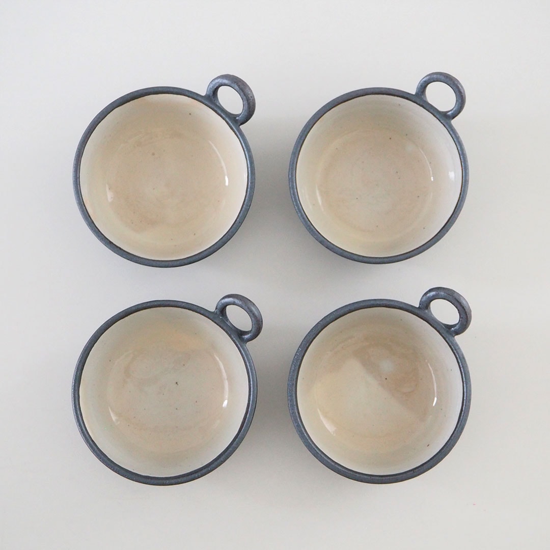 8窯 めぐり 灰皿 [ 土と炎と匠が作り出す器を楽しむ ] 食器 灰皿Ashtray 器蔵11－430ページ