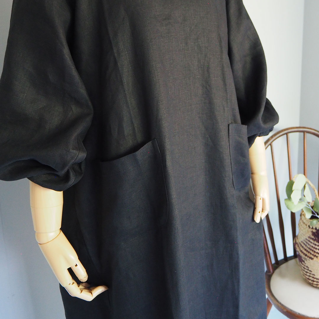 是和影(kokage)/リネンの割烹着/黒【在庫限り】 | 是和影（kokage