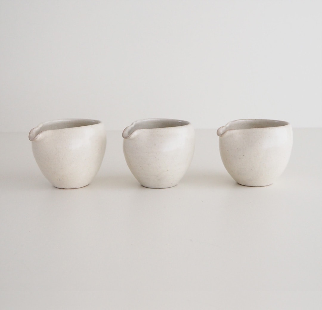 粉引/片口/小 | 唐津焼sakata | 糸島くらし×ここのき 公式通販サイト