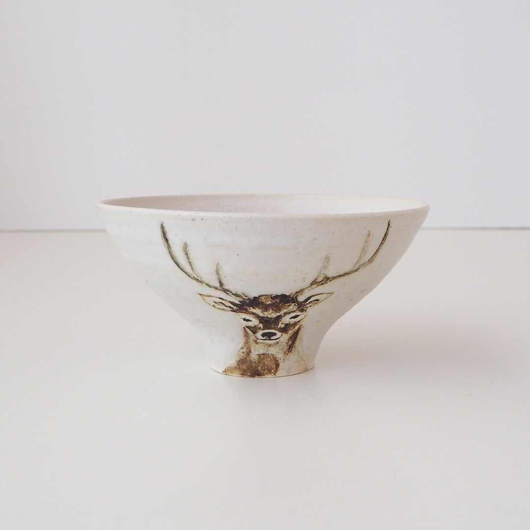 鹿の白い茶碗 | acne.pottery.studio | 糸島くらし×ここのき 公式通販