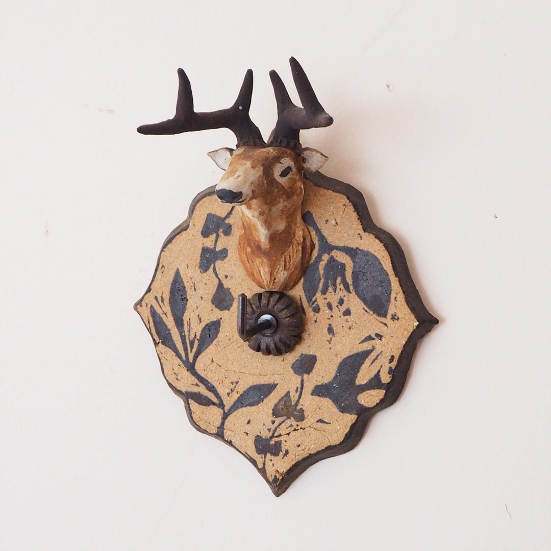 鹿の壁掛けキーフック | acne.pottery.studio | 糸島くらし×ここのき