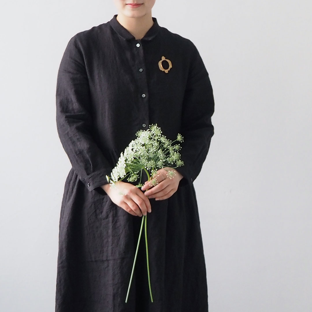 ギャザースカート/黒【一点もの】 | Pas de deux(パドドゥ) | 糸島