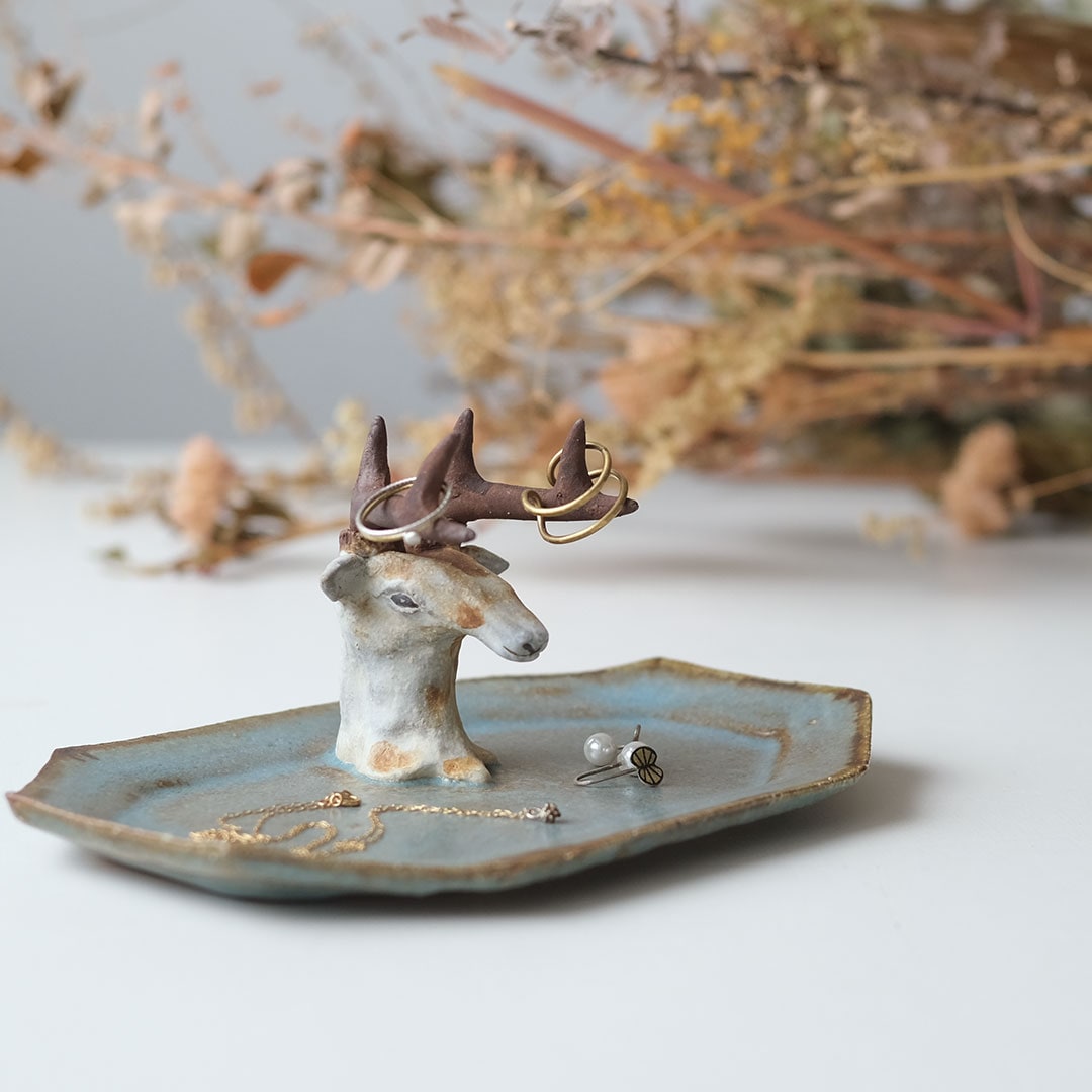 鹿のアクセサリートレイ | acne.pottery.studio | 糸島くらし×ここのき