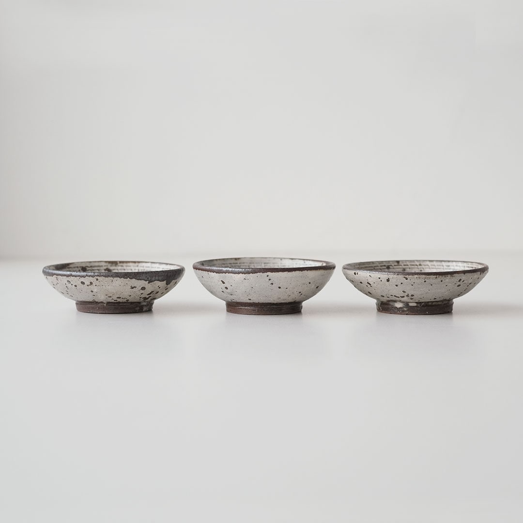 ❣️溝上そうふう唐津焼菓子鉢❣️新品未使用品 三島唐津/小鉢/深 | 唐津焼 雅樂窯 ( うたがま ) | 糸島くらし×ここの