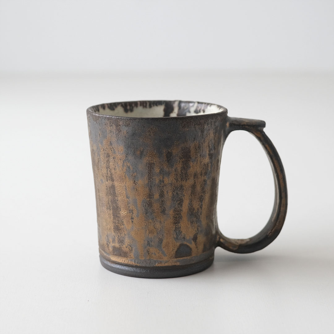 黒金彩/マグカップ | 唐津焼 雅樂窯 ( うたがま ) | 糸島くらし×ここの