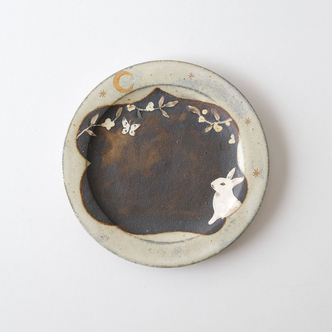 うさぎのプレート/18cm | acne.pottery.studio | 糸島くらし×ここのき