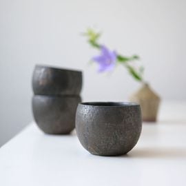 黒金彩/5寸皿 | 唐津焼 雅樂窯 ( うたがま ) | 糸島くらし×ここ