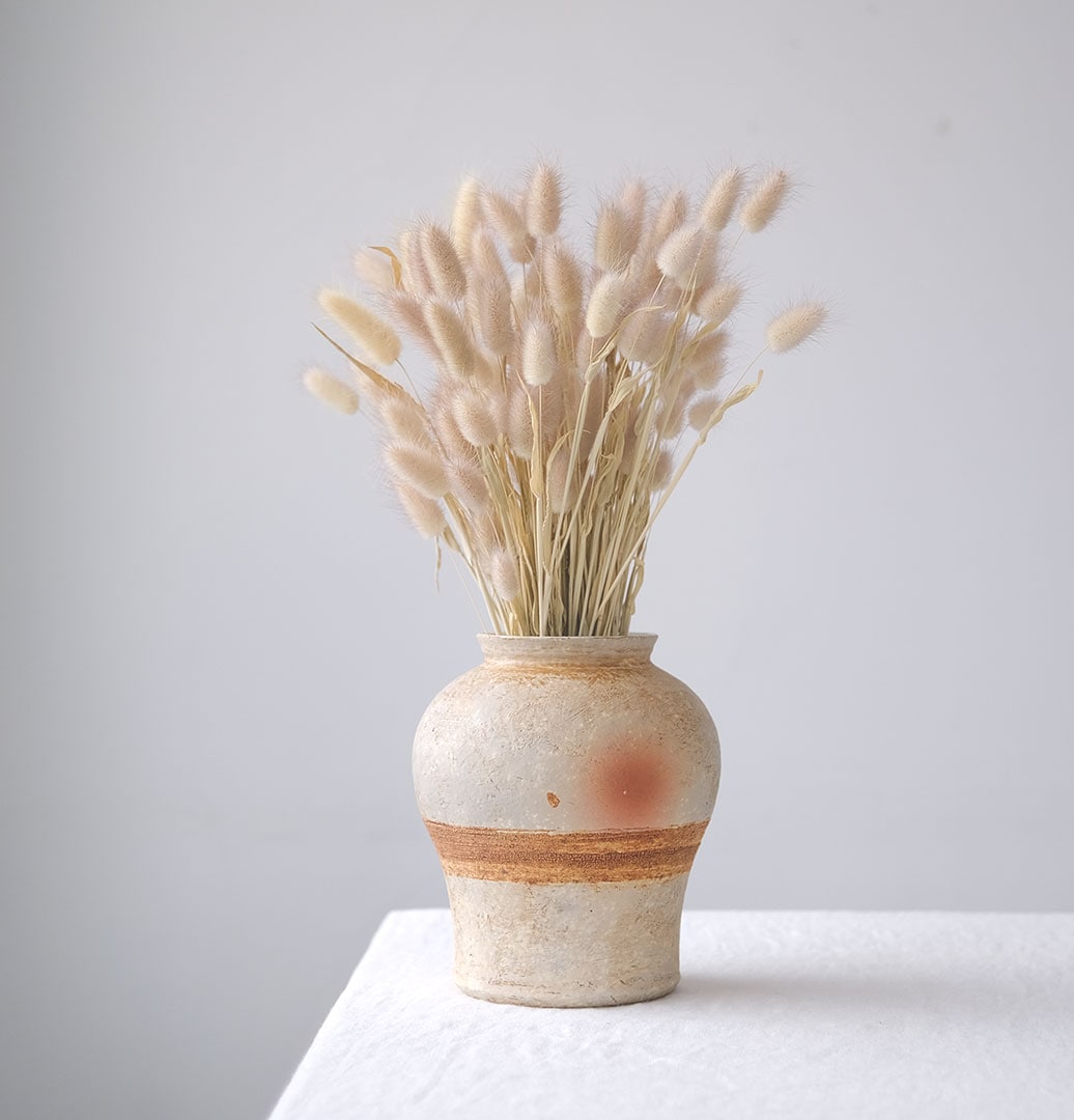 現代作家物 征 銘 自然釉 一輪挿し 花入 花瓶 飾壺 ビードロ 灰釉 遺跡/花入 | 風唄窯 | 糸島くらし×ここのき 公式通販サイト