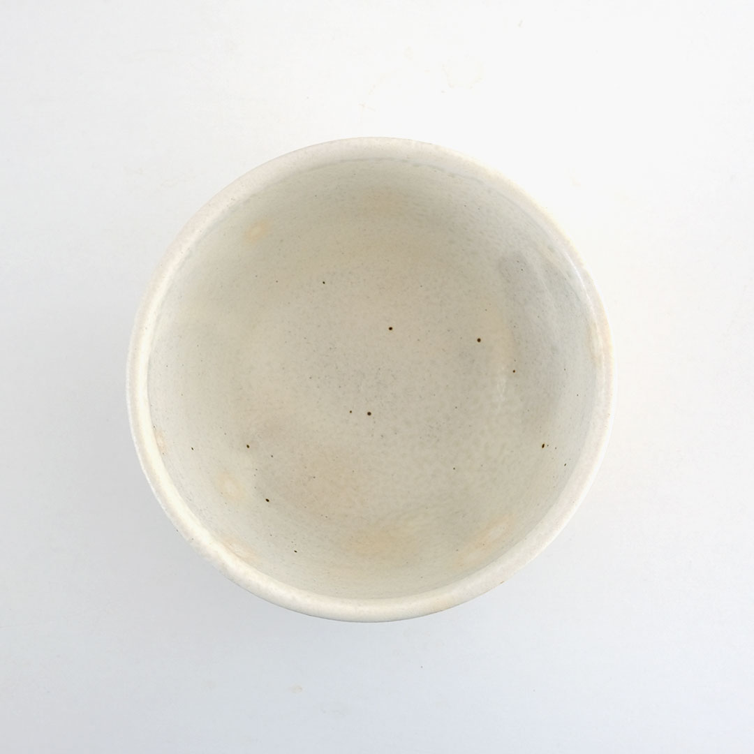 ✨サマーセール✨糸島研窯アイボリー釉の陶器製花器 持ち手付き中古美品 アイボリー/麺鉢 | 研窯 | 糸島くらし×ここのき 公式通販サイト