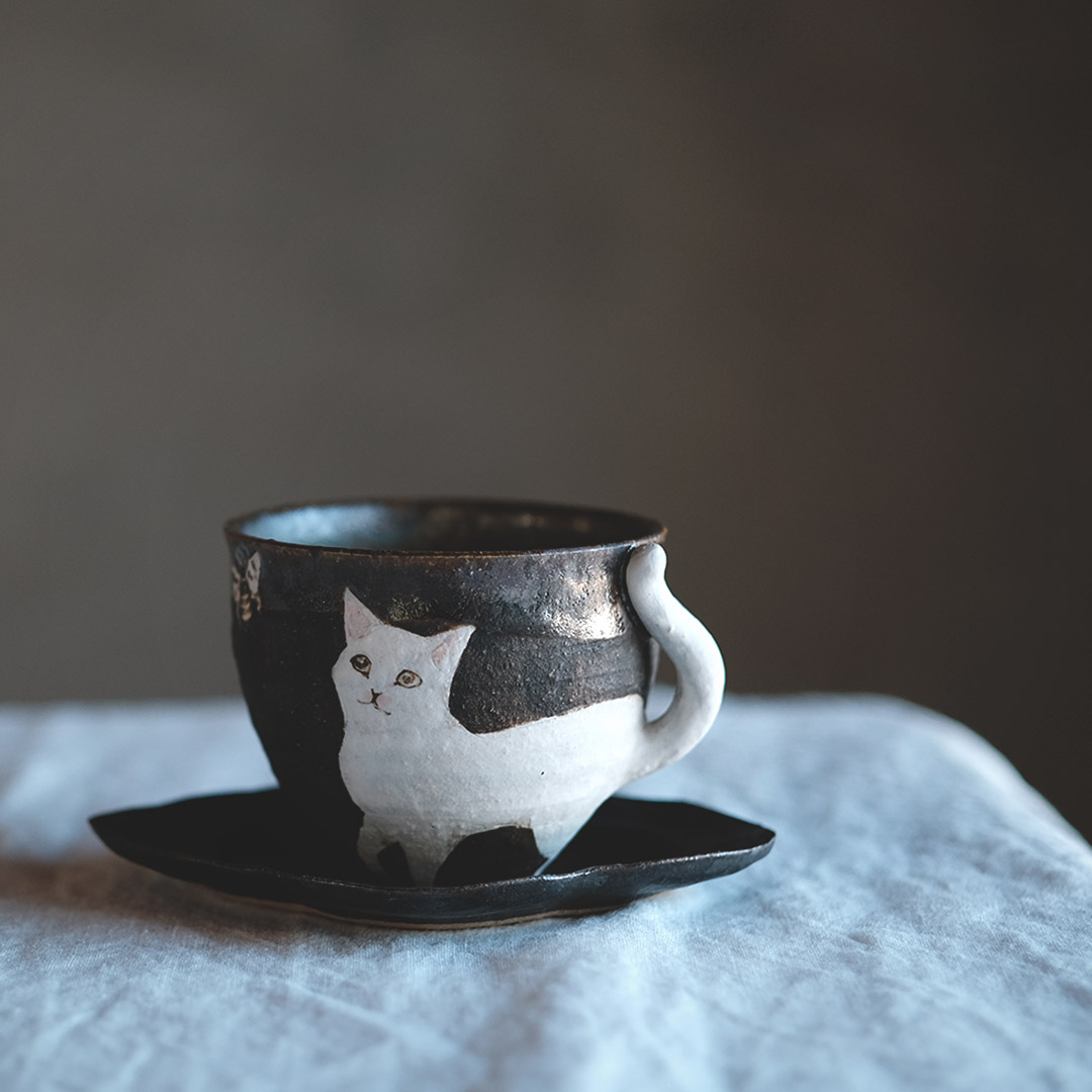 カップ＆ソーサー/ねこ | acne.pottery.studio | 糸島くらし