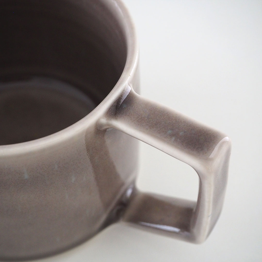 マグカップ/グレー | mahofish | 糸島くらし×ここのき 公式通販サイト