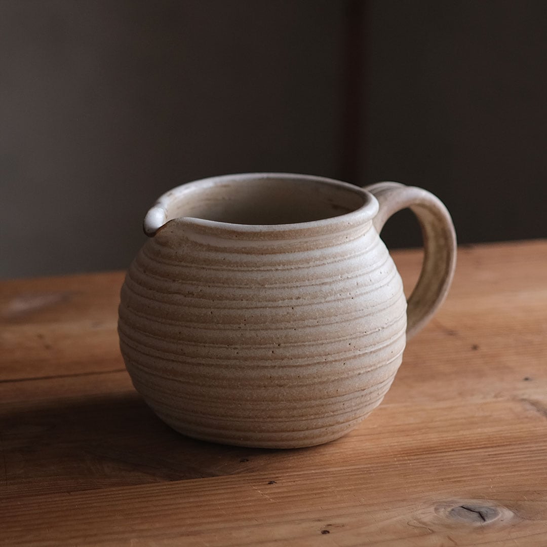 耐熱ミルクジャグ/丸/アイボリー | 窯元ろくろ | 糸島くらし×ここのき