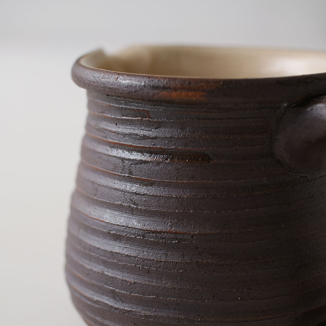 耐熱ミルクジャグ/焦げ茶 | 窯元ろくろ | 糸島くらし×ここのき 公式