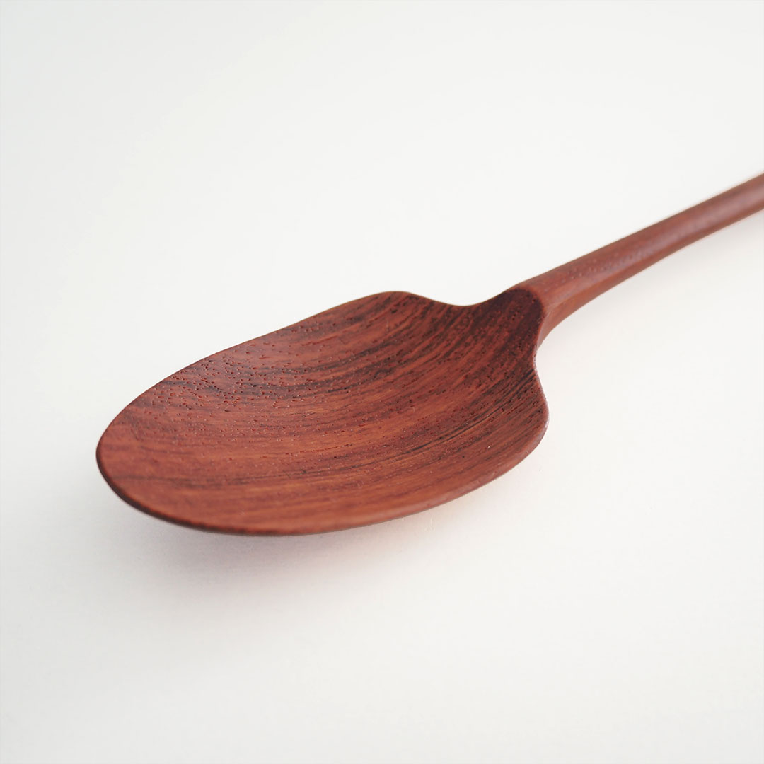 tone �ǥ��ʡ����ס���/�����