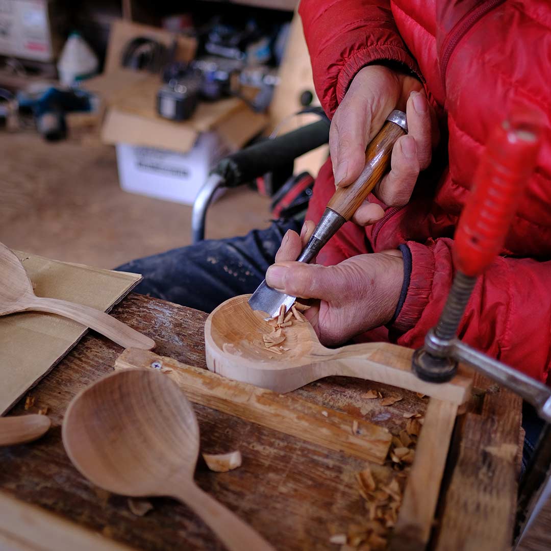 �ڤ٤�/����