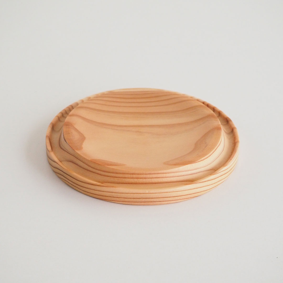 �Ťͤ����ڳ��Ĥ��δ�