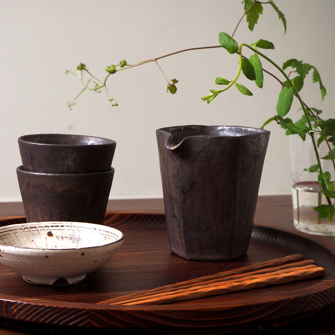 �����/��������