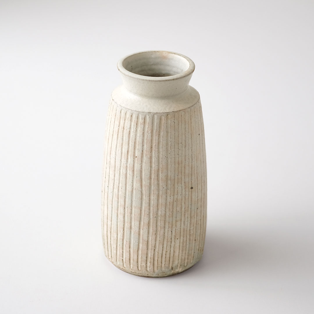 ✨希少品✨糸島研窯アイボリー釉の陶器製花器 持ち手付き中古美品 アイボリー釉/たわみ豆小鉢 | 研窯 | 糸島くらし×ここのき 公式